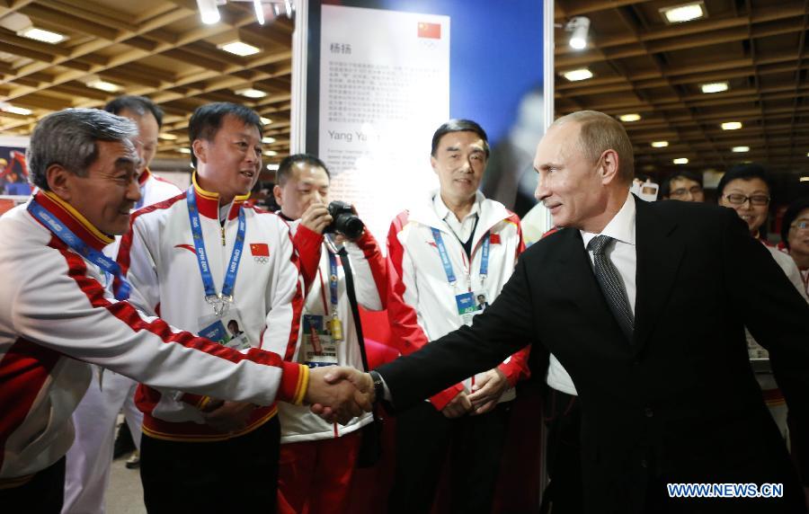 В. Путин посетил "Китайский дом" и пожелал Китаю удачи на зимней Олимпиаде в Сочи (7)