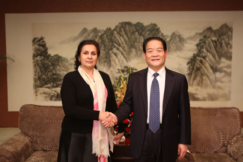 Посол Туркменистана в Китае Чинар Рустамова посетила город Сиань с визитом