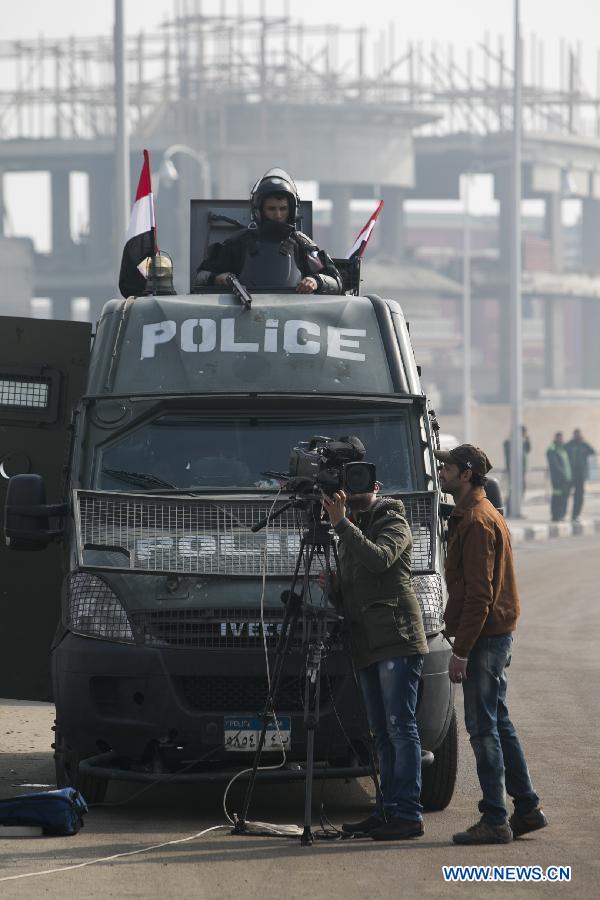 В Египте отложено разбирательство по обвинению экс-президента Мухаммеда Мурси в шпионаже (2)