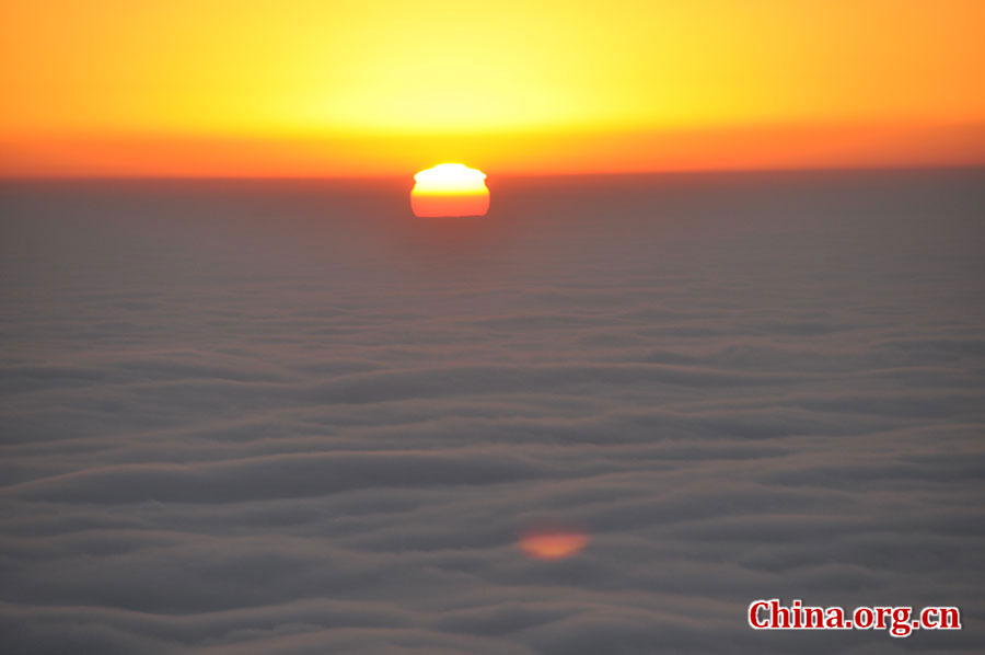 Восход солнца в горах Эмей провинции Сычуань (6)