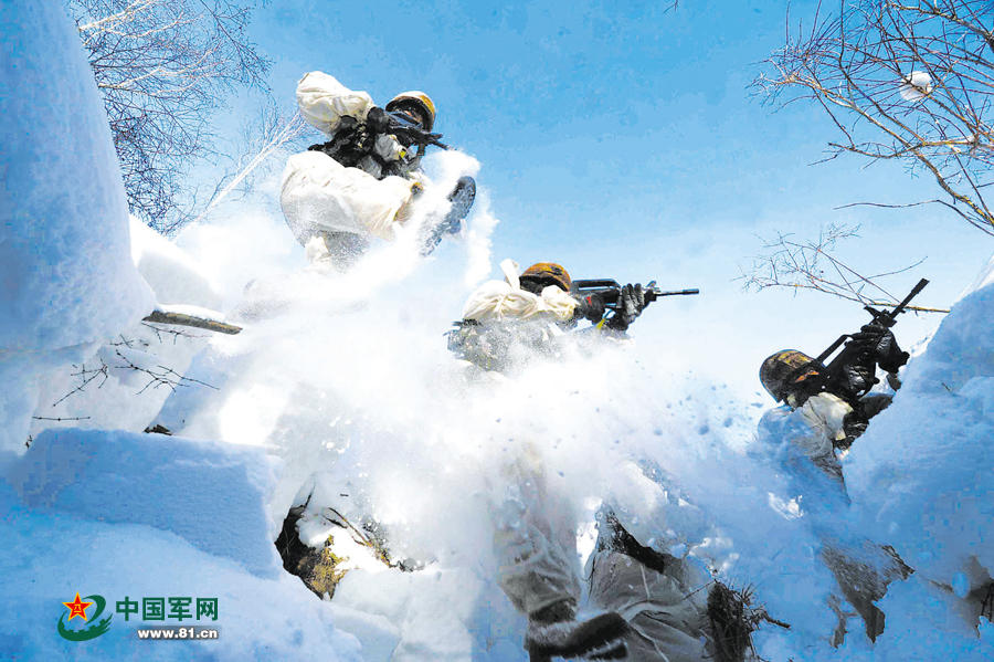 Зимние учения китайского спецназа