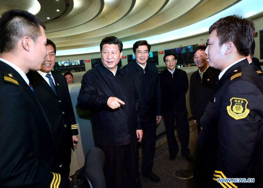 Председатель КНР Си Цзиньпин совершил инспекцию Пекина (2)