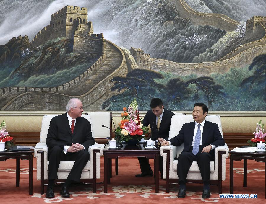 Зампредседателя КНР Ли Юаньчао встретился с гостем из Венесуэлы