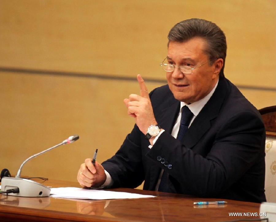 В. Янукович заявил о готовности продолжить борьбу за Украину (5)