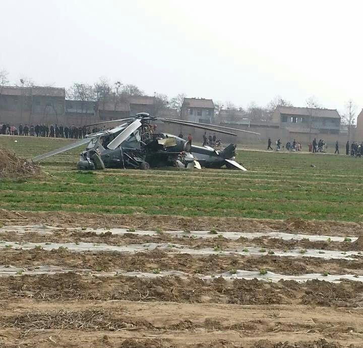 В Северо-Западном Китае разбился военный вертолет