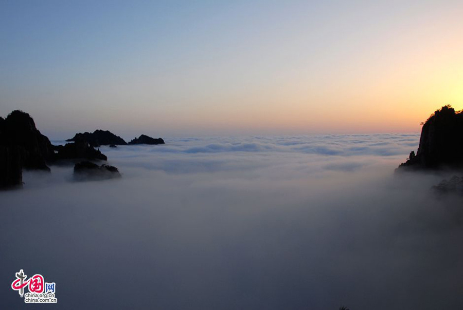 Сказочное облачное море в горах Хуаншань (5)
