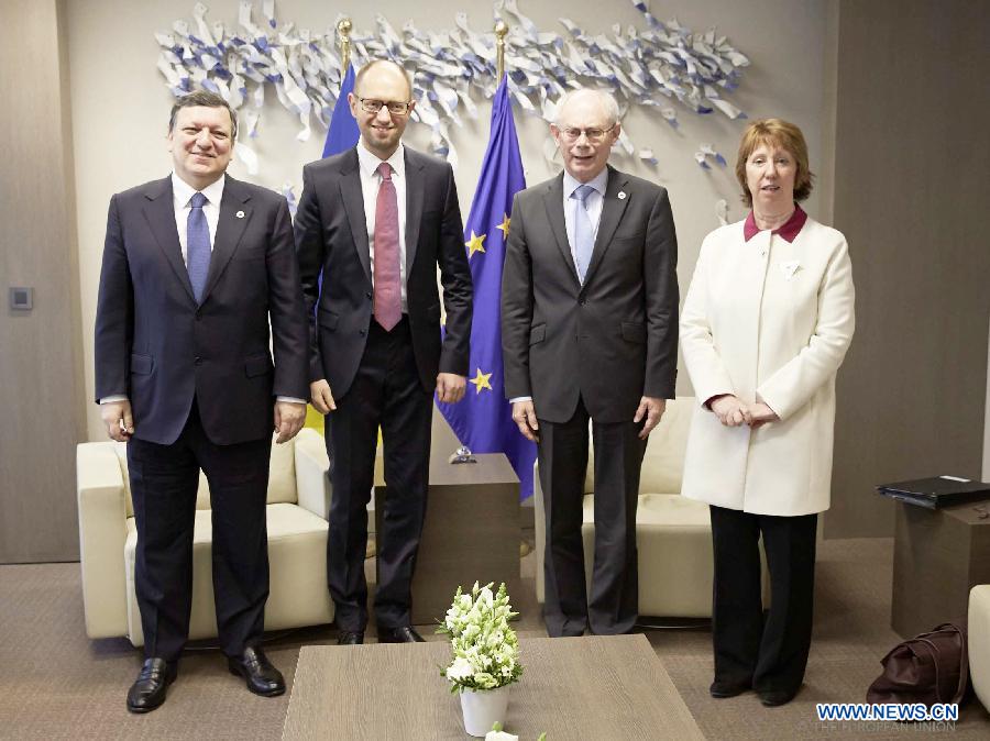 Мирное урегулирование кризиса в Украине путем диалога остается оптимальным выбором для ЕС -- лидеры ЕС (3)