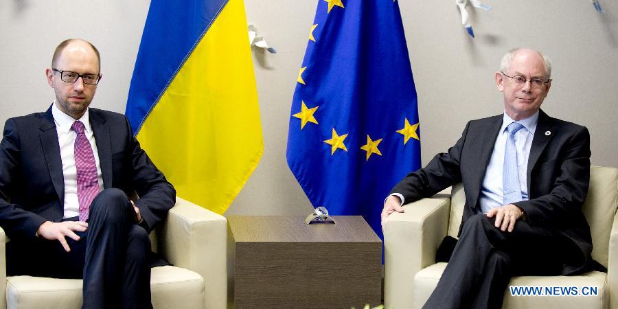 Мирное урегулирование кризиса в Украине путем диалога остается оптимальным выбором для ЕС -- лидеры ЕС (2)