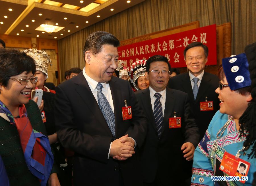 Си Цзиньпин подчеркнул важность принесения жителям бедных районов реальной пользы (2)