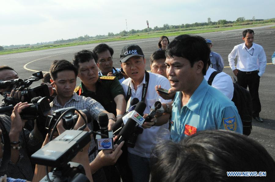 Вьетнамская армия всемерно проводит поиски пропавшего самолета малайзийской авиакомпании (5)