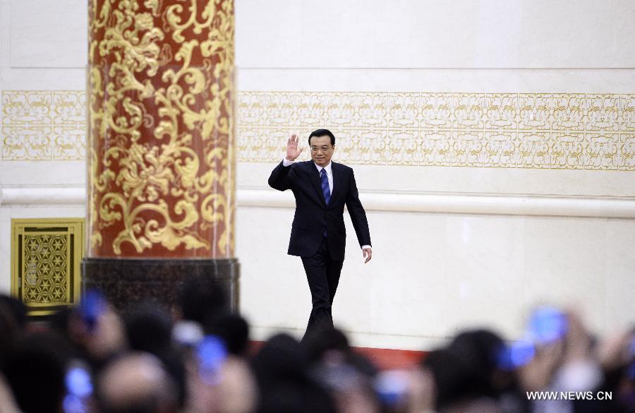 Началась пресс-конференция премьера Госсовета КНР Ли Кэцяна (4)