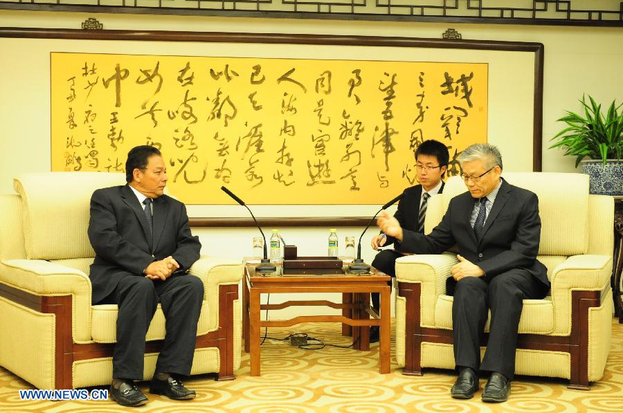 Се Ханшэн провел экстренную встречу с послом Малайзии в Китае