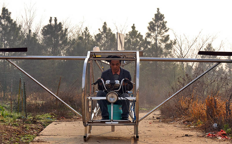 Крестьянин из провинции Хунань сконструировал вертолет (2)