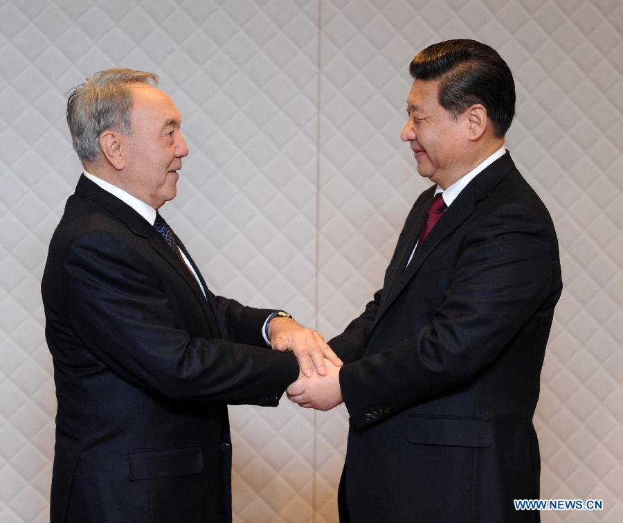 Си Цзиньпин встретился с президентом Казахстана Н. Назарбаевым