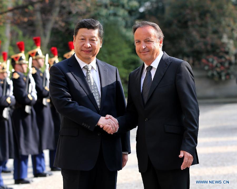 Си Цзиньпин встретился с председателем Сената Франции