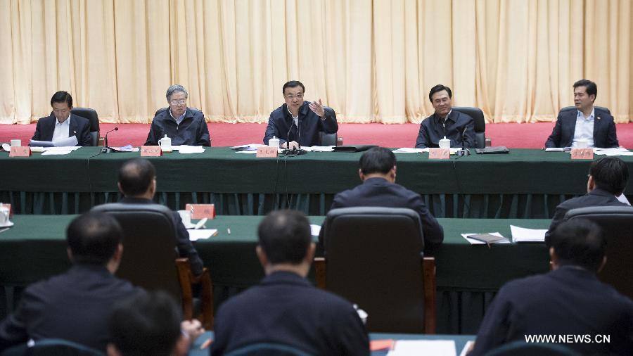 Китайский премьер подчеркнул значимость реформ для стабилизации экономики (3)