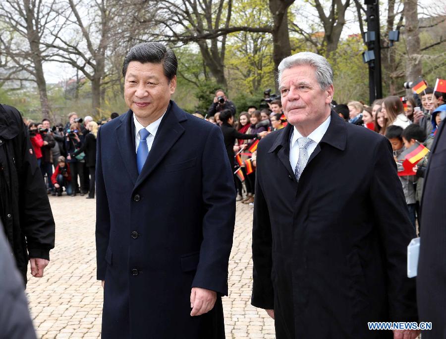Си Цзиньпин встретился с президентом Германии Йоахимом Гауком (2)