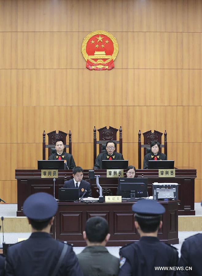 В Китае начался суд над крупнейшейшей преступной группировкой мафиозного толка
