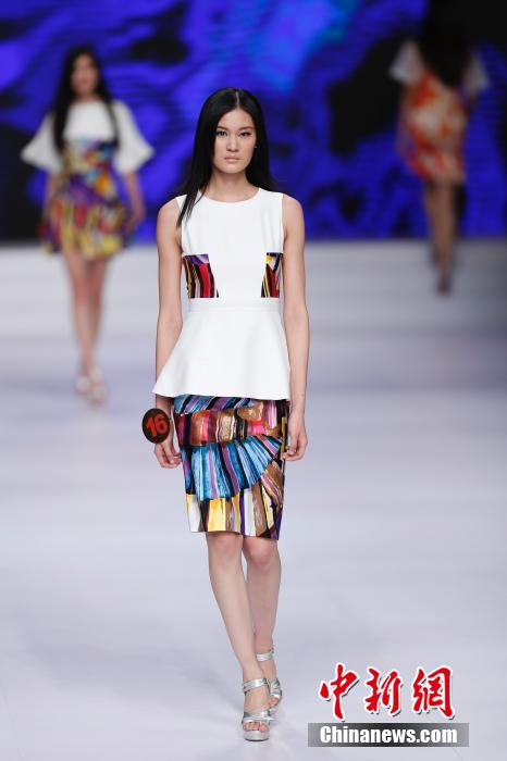 Гэн Сюань стала победительницей китайского конкурса супер-моделей (8)