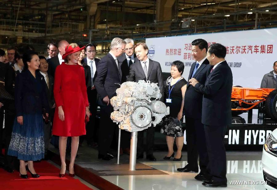 Си Цзиньпин посетил автомобильный завод компании "Вольво" в бельгийском городе Гент (2)