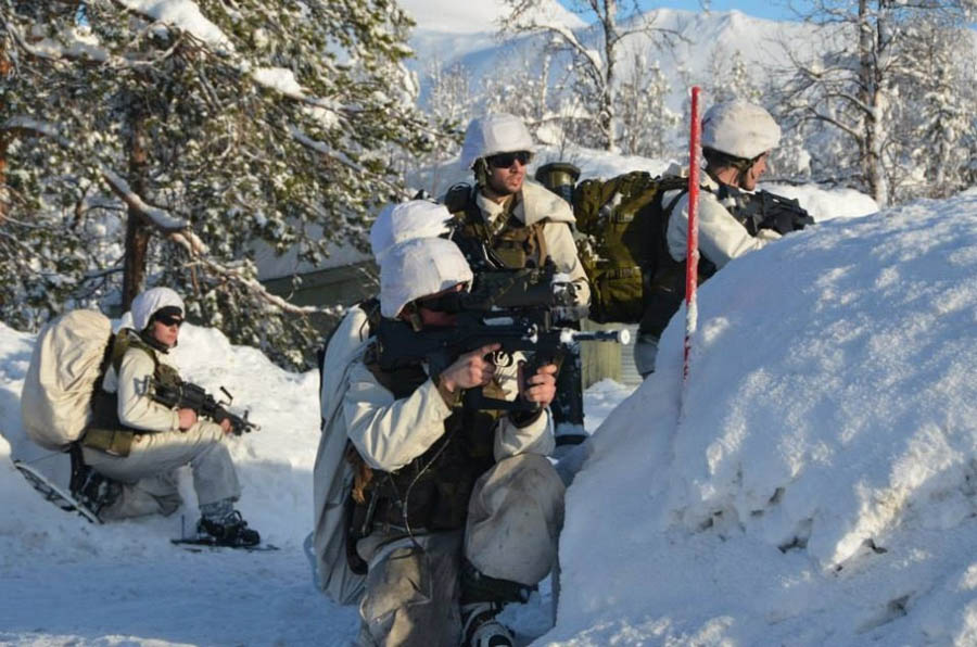 НАТО показало мускулы на учениях «Cold Response» (24)