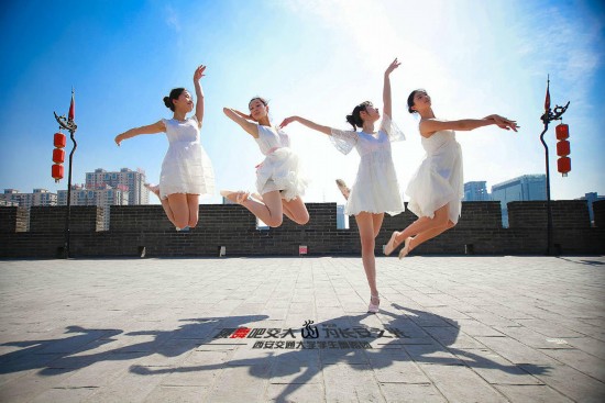 «Давайте танцевать»: изящный стиль провинции Шэньси (25)