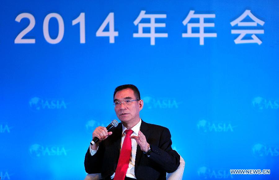 Линь Ифу: Развивающиеся экономики должны участвовать в разработке новых правил глобальной торговли (2)