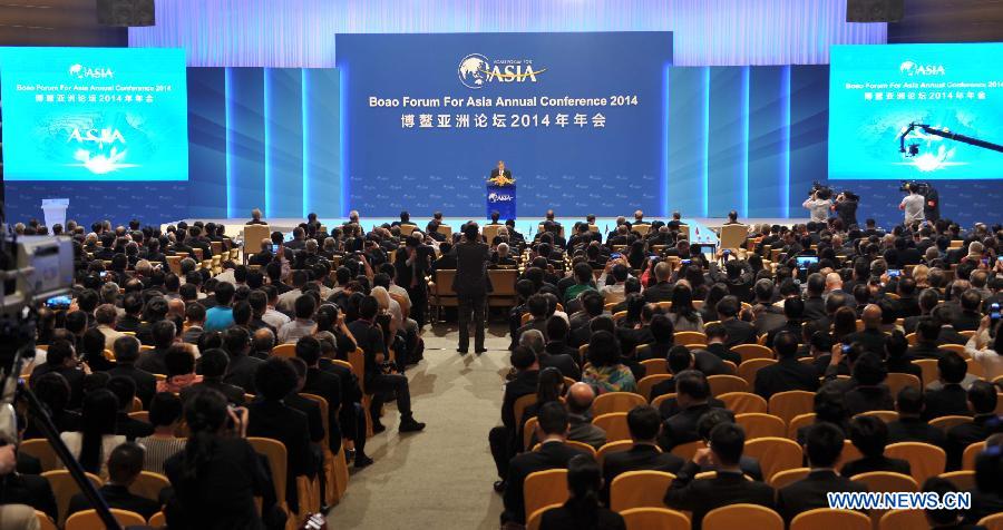 В присутствии Ли Кэцяна открылось ежегодное совещание Боаоского азиатского форума-2014