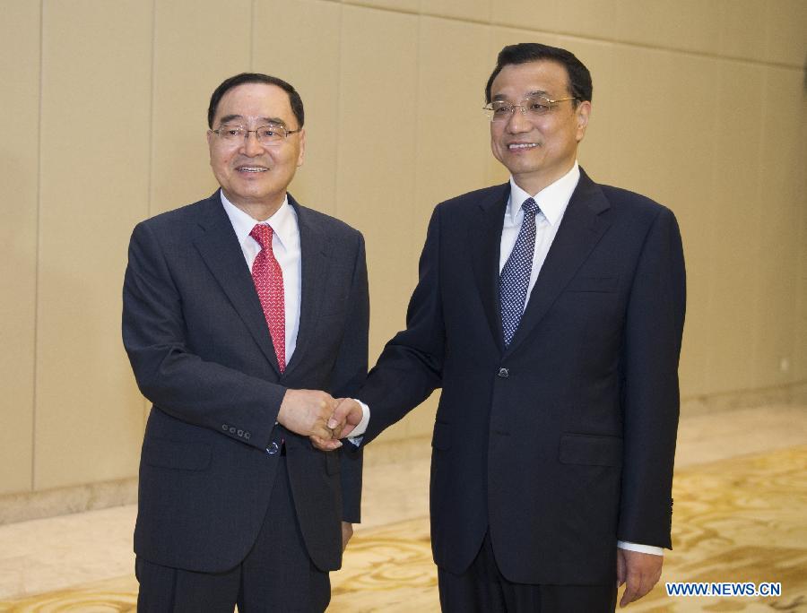 Ли Кэцян встретился с премьер-министром РК