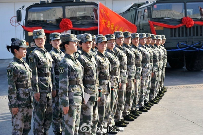 Первая женская ракетная рота вошла в состав второго артиллерийского корпуса НОАК (6)