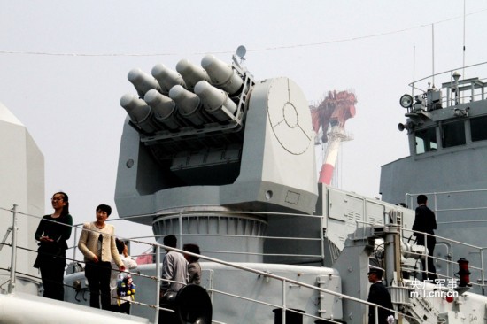 Китайские и зарубежные военные корабли, задействованные в совместных учениях ВМС «Морское сотрудничество - 2014», открыты для публики (24)