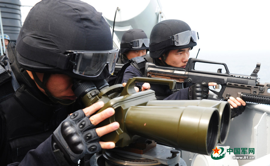 Крупные международные военно-морские учения состоялись у побережья Циндао (8)