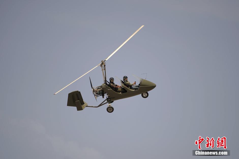 Первый карнавал легких летательных аппаратов стартовал в городе Тяньцзине (2)