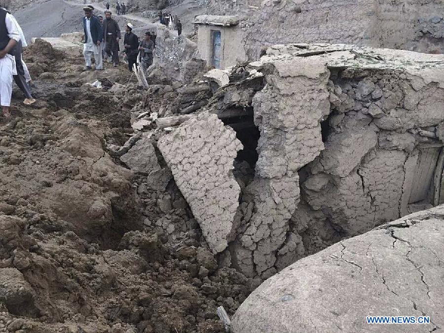 Жертвами схода оползня в Афганистане стали от 600 до 900 человек (2)