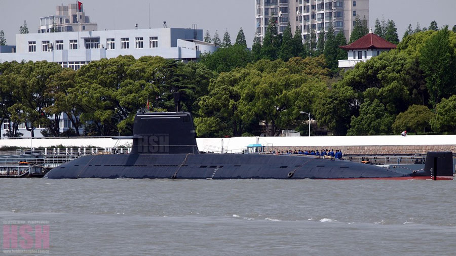 Появились новые фотографии атомной подводной лодки Китая 093В