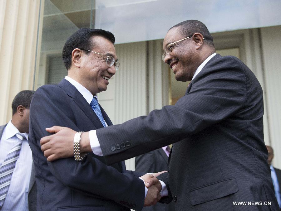 Ли Кэцян провел переговоры с премьер-министром Эфиопии Хайлемариамом Десаленем