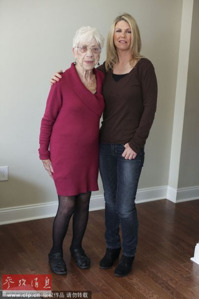 Молодой американец познакомил свою 91-летнюю девушку с матерью (10)