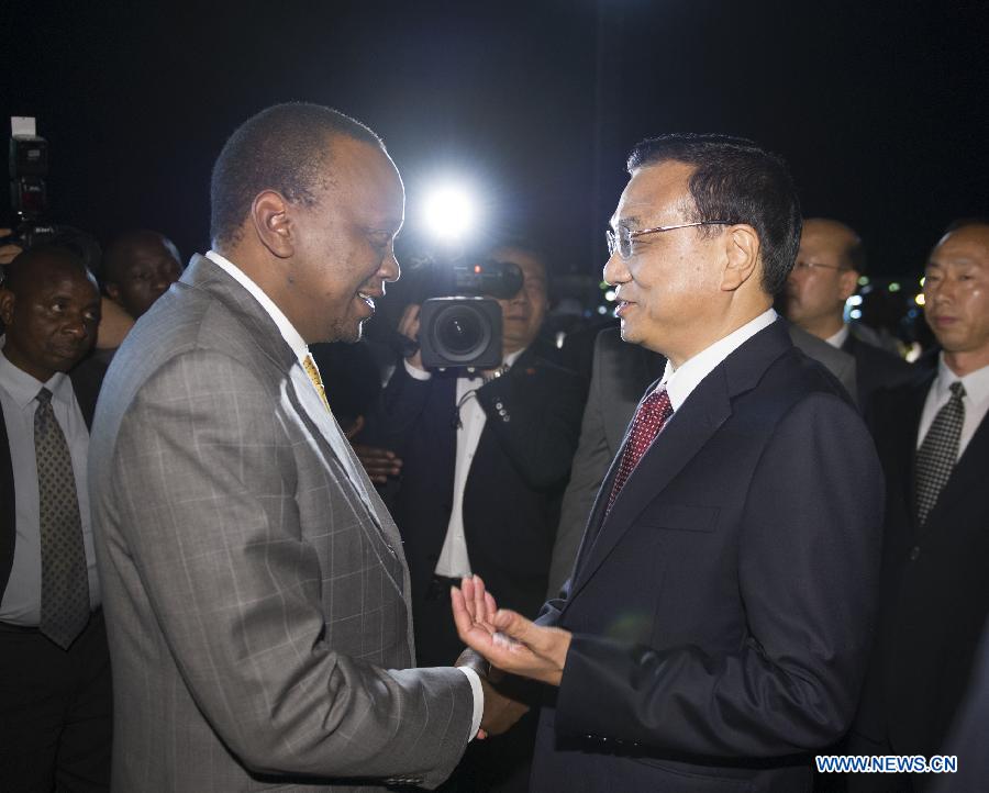 Премьер Госсовета КНР прибыл с визитом в Кению (5)