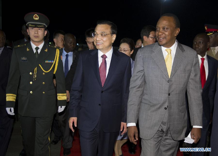 Премьер Госсовета КНР прибыл с визитом в Кению (3)