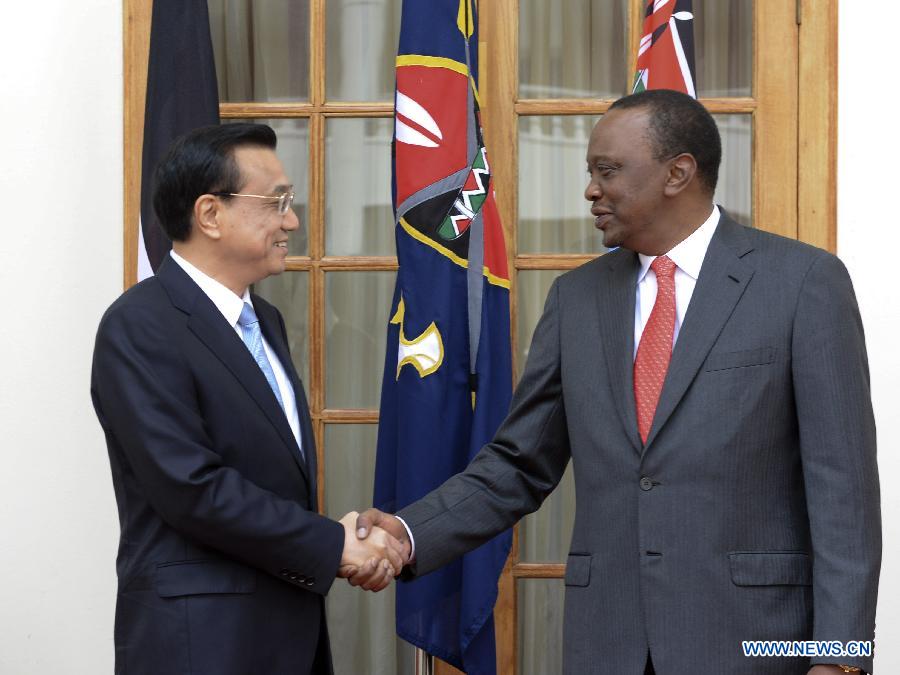 Премьер Госсовета КНР Ли Кэцян провел переговоры с президентом Кении Ухуру Кениятой (3)