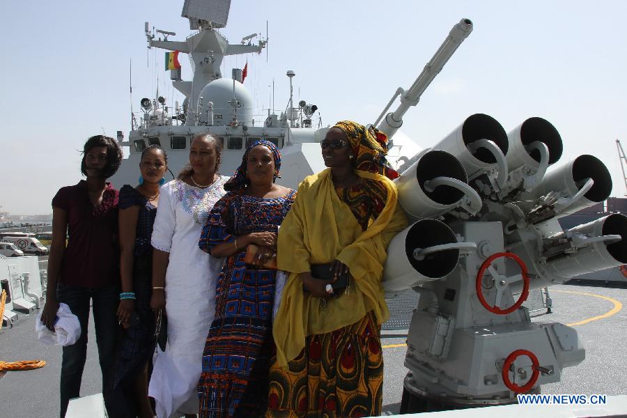 16-я группа кораблей ВМС Китая прибыла с дружественным визитом в Сенегал (4)