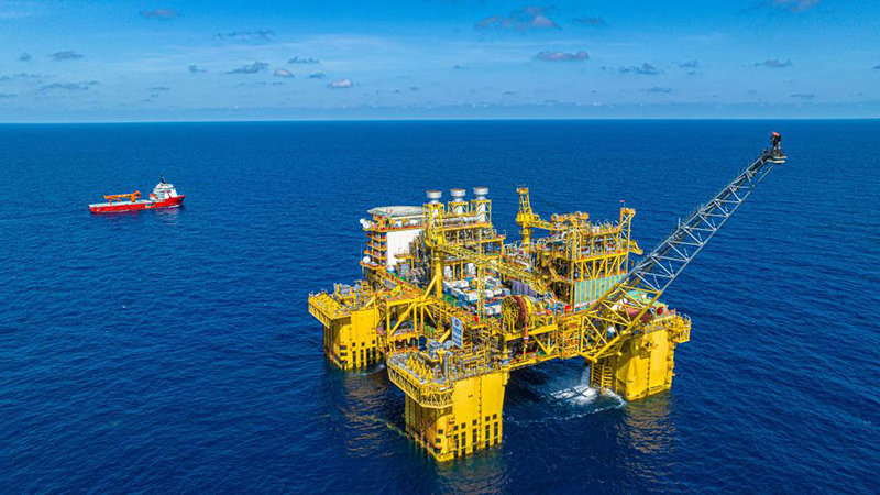 В эксплуатацию сдана вторая очередь крупнейшего в Китае морского газового месторождения