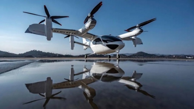 Компания Autocraft из ОАЭ покупает 350 китайских электрических летательных аппаратов с вертикальным взлетом и посадкой