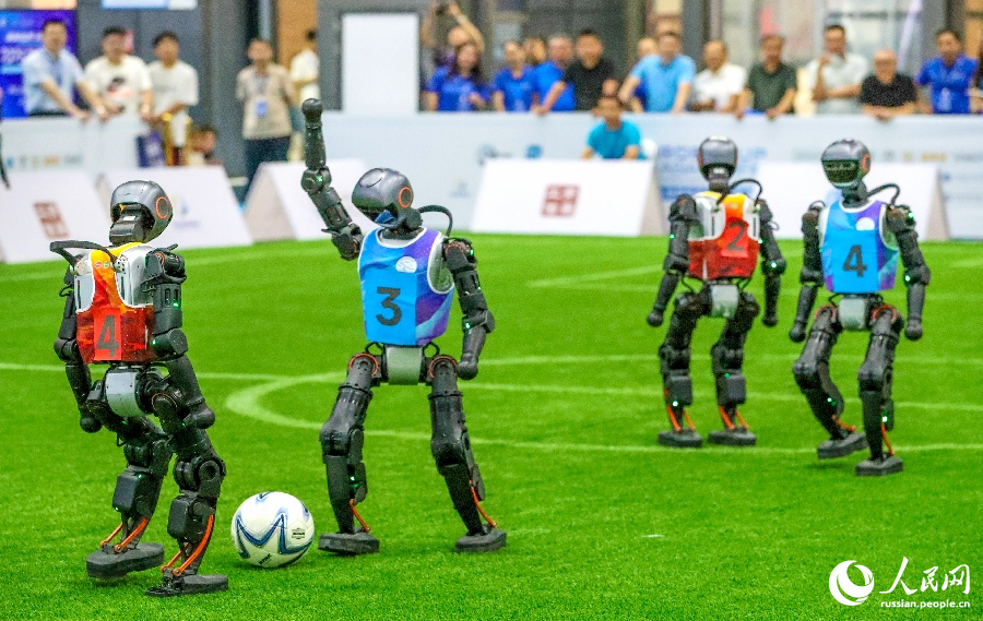 В городе Циндао провели пригласительный турнир RoboCup-2025 Азиатско-Тихоокеанского региона