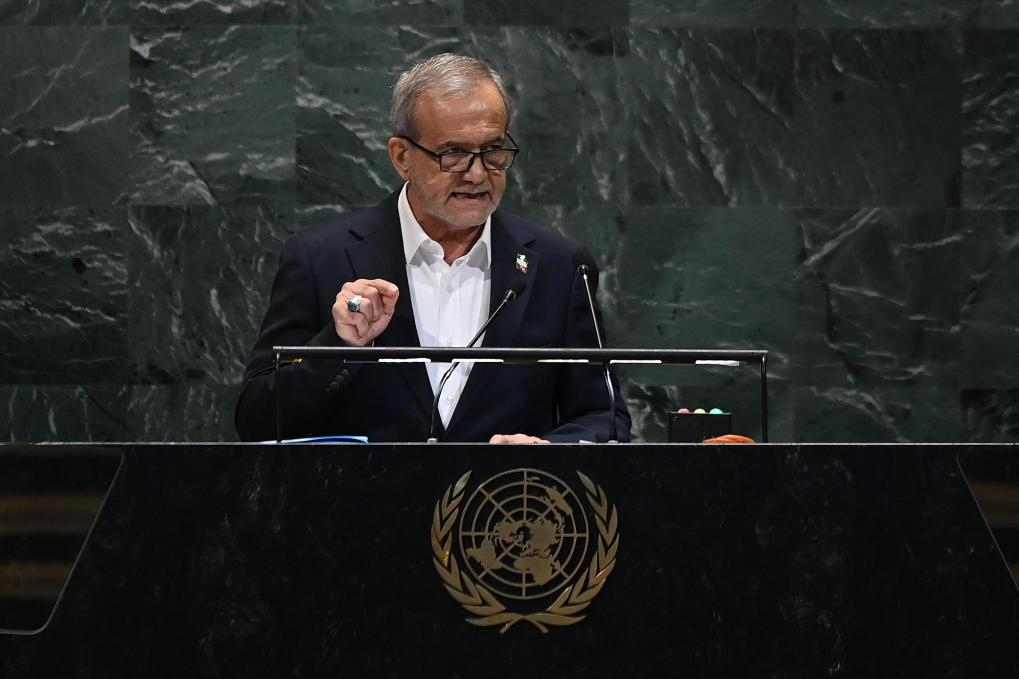 Президент Ирана назвал переговоры с США "шагом вперед"