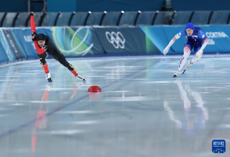 Нин Чжунъянь завоевал бронзу на дистанции 1000 метров в конькобежном спорте на ОИ-2026