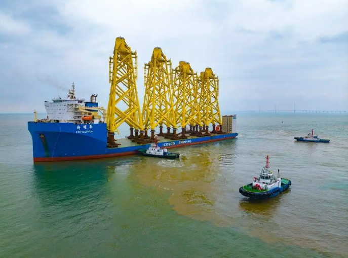 Китай поставил крупнейшие в Европе опорные конструкции для морских ветрогенераторов с рекордной единичной мощностью