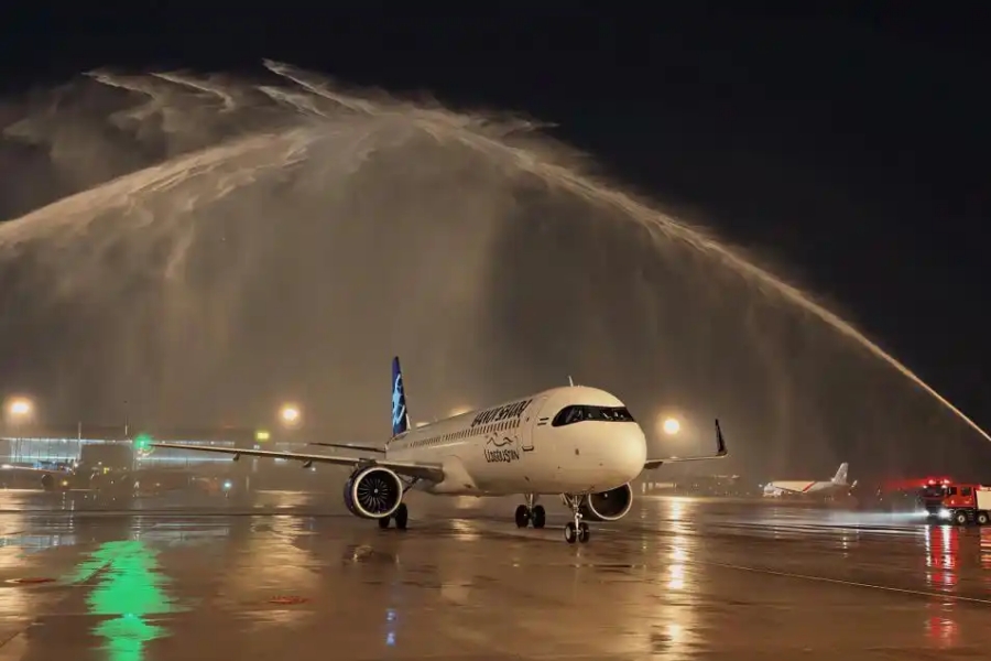 Новый прямой авиамаршрут связал китайский город Ханчжоу с Ташкентом