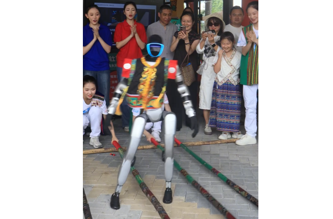 Умеют ли роботы исполнять танец с бамбуковыми шестами?