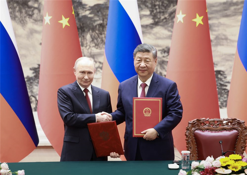 Си Цзиньпин провел переговоры с В. Путиным в Пекине